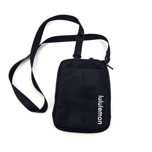 LULULEMON Black EASY ACCESS CROSSBODY BAG WATER REPELLENT ADJUSTABLE